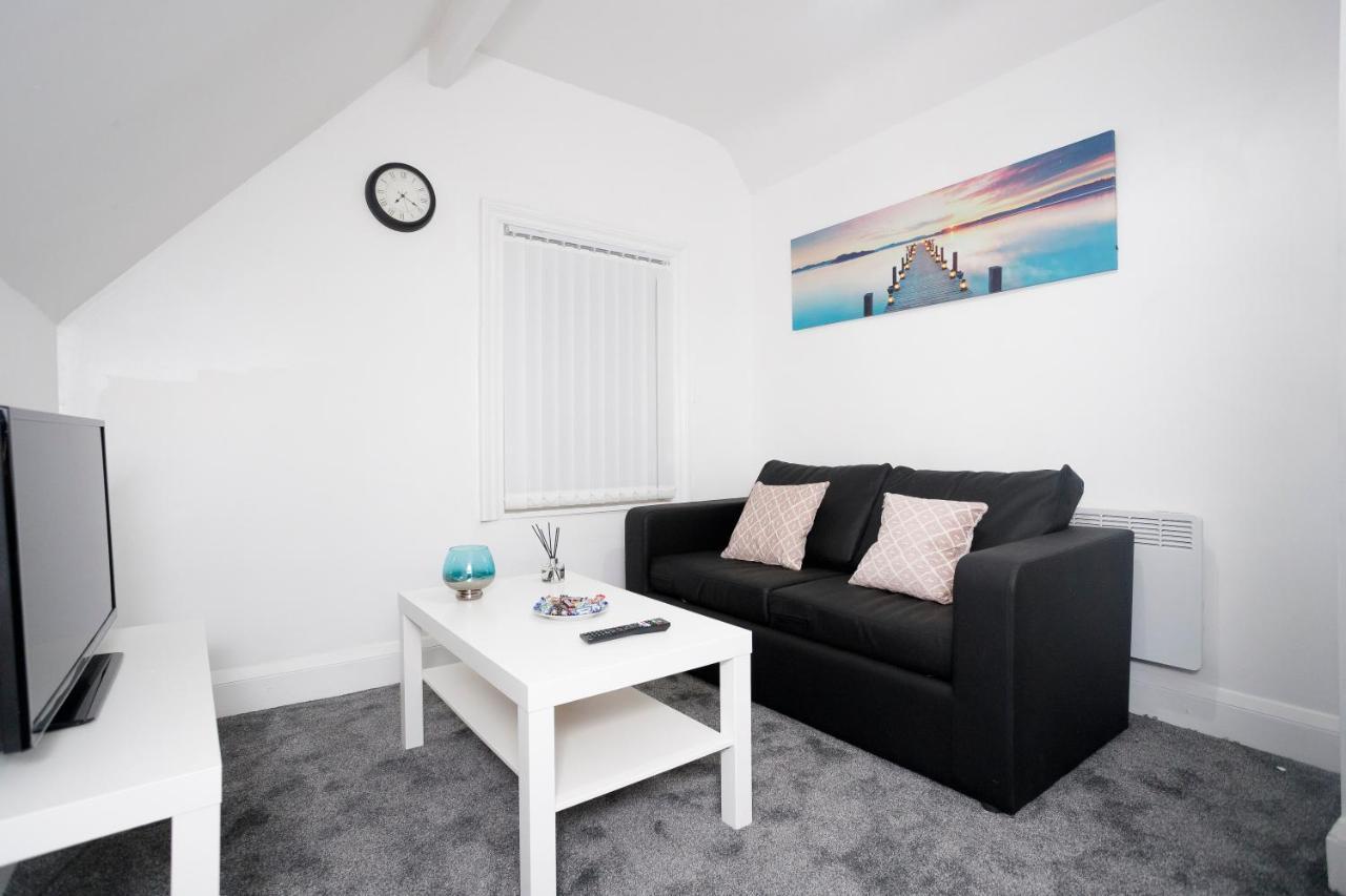 Kirkstall Serviced Apartments Leeds Лидс Экстерьер фото